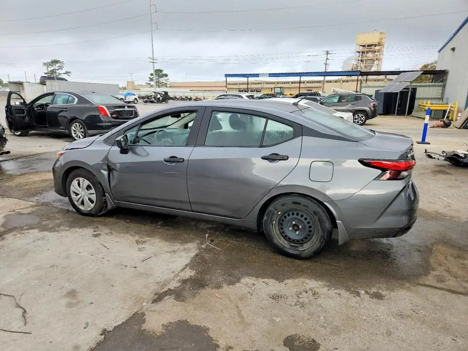 2023 NISSAN VERSA S  