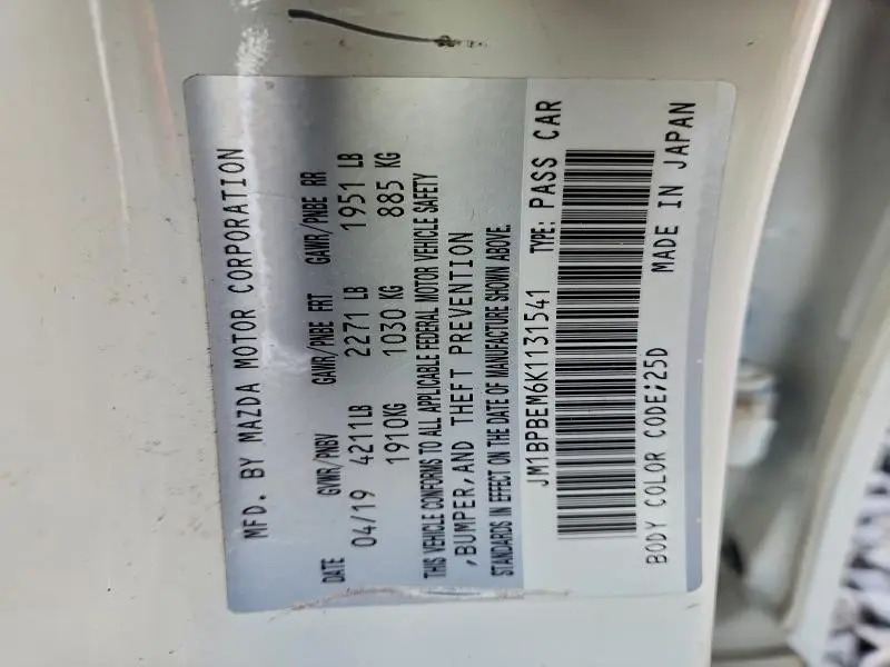 2019 MAZDA 3 PREMIUM  