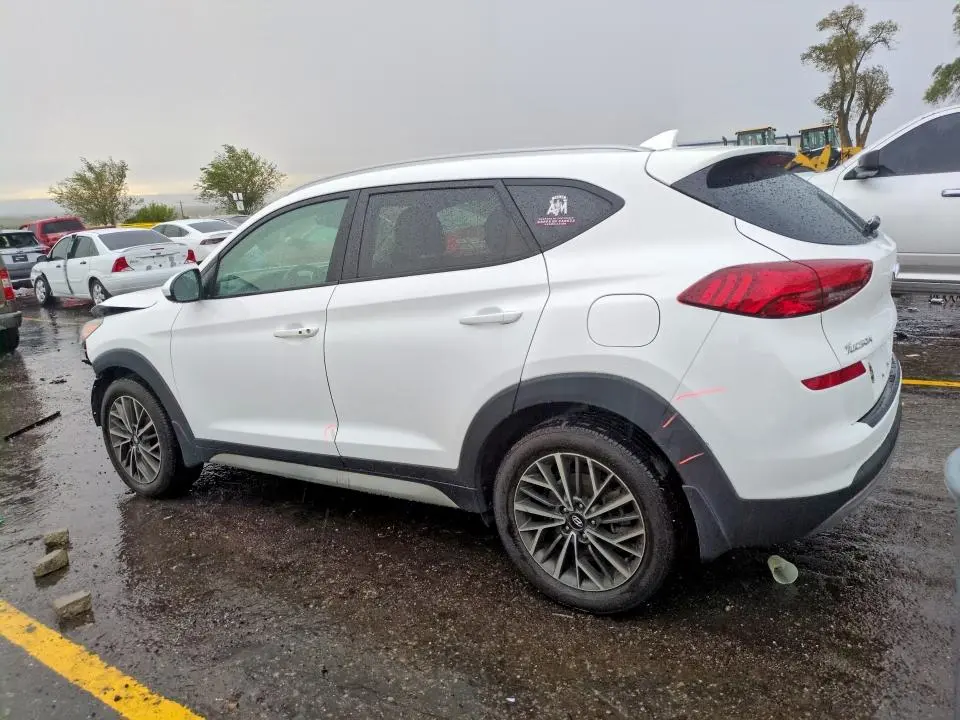 2020 HYUNDAI TUCSON SEL  
