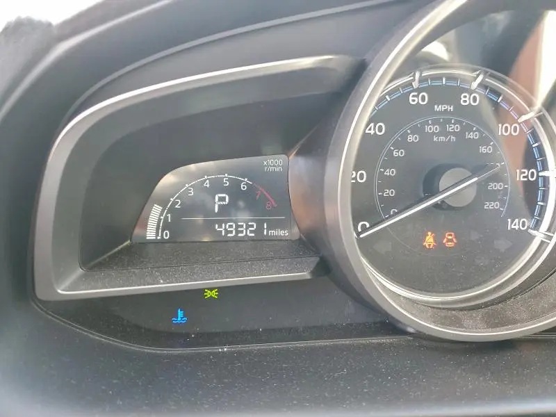 2020 TOYOTA YARIS LE  