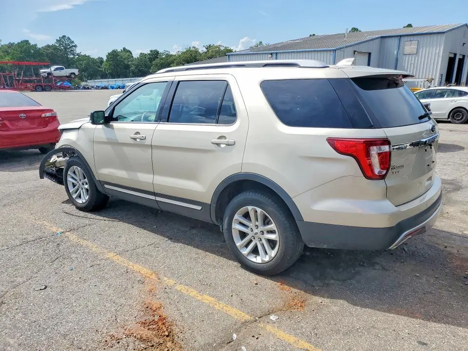 2017 FORD EXPLORER XLT  