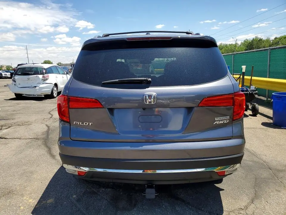 2016 HONDA PILOT TOURING  