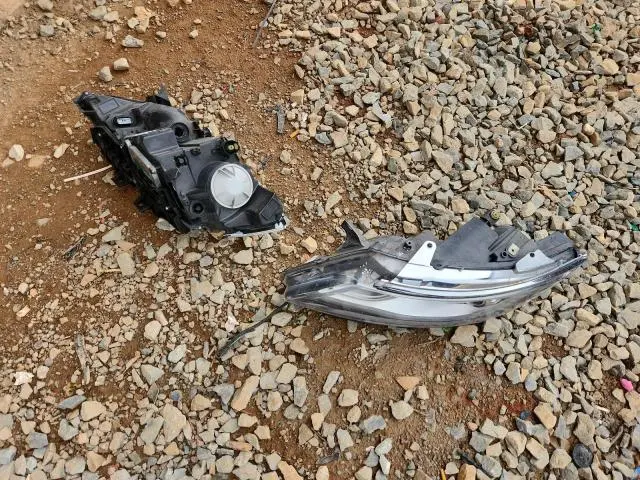 2017 LINCOLN MKC PREMIERE  