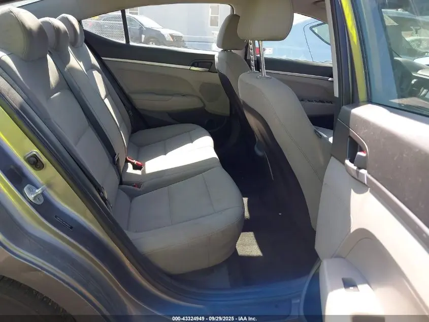 2019 HYUNDAI ELANTRA SE