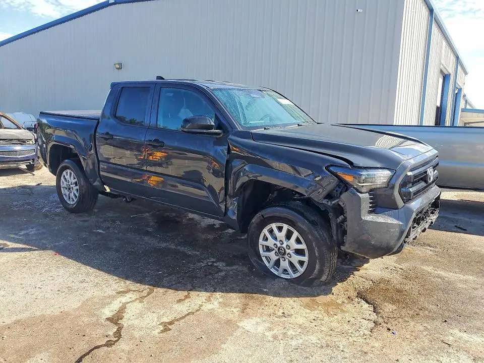 2024 TOYOTA TACOMA SR  