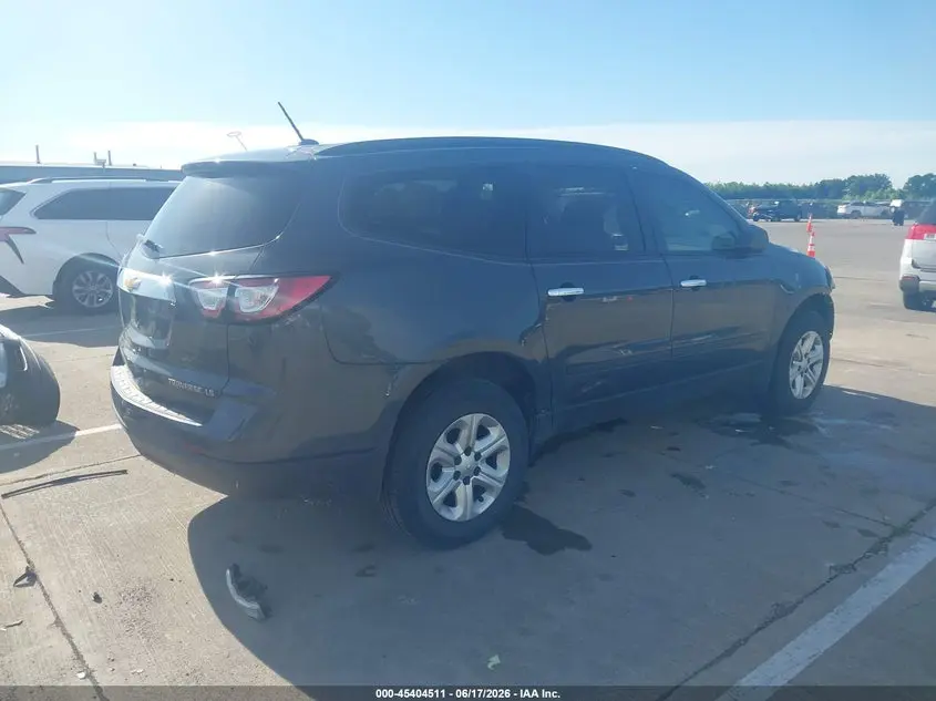 2014 CHEVROLET TRAVERSE LS