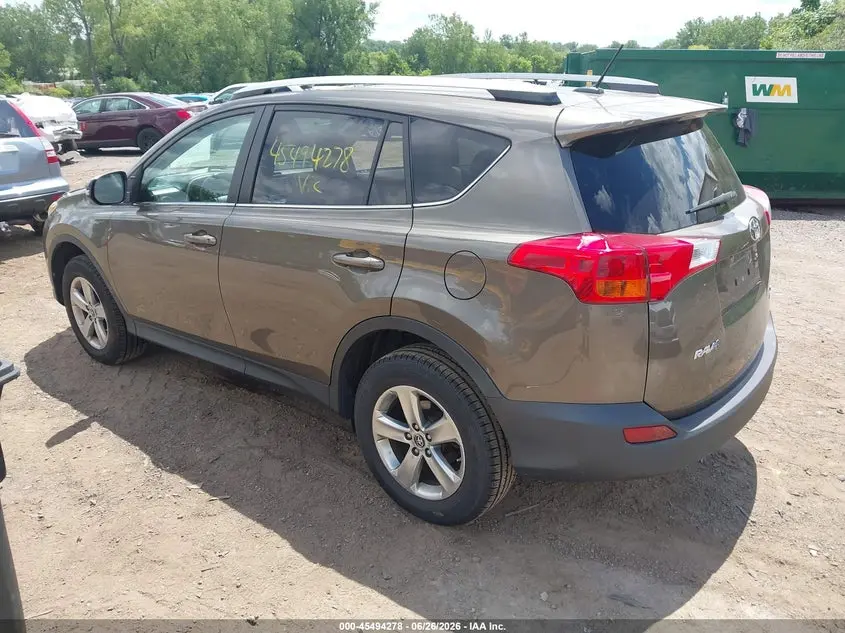 2015 TOYOTA RAV4 XLE