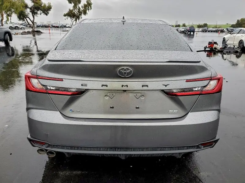 2025 TOYOTA CAMRY XSE  