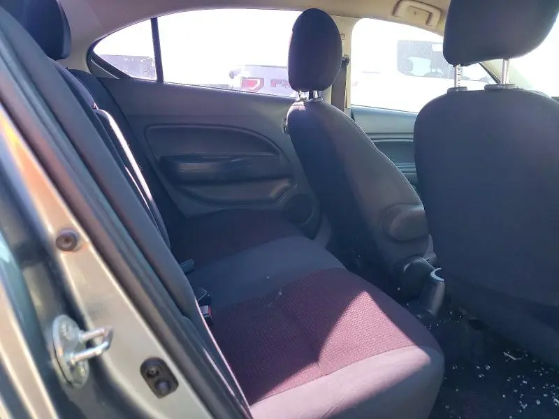 2020 MITSUBISHI MIRAGE G4 SE  