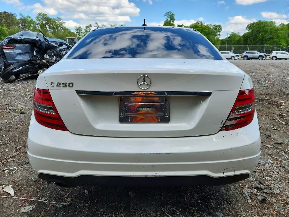2013 MERCEDES-BENZ C 250  