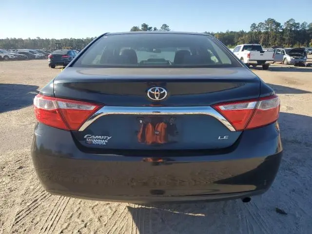 2016 TOYOTA CAMRY LE  