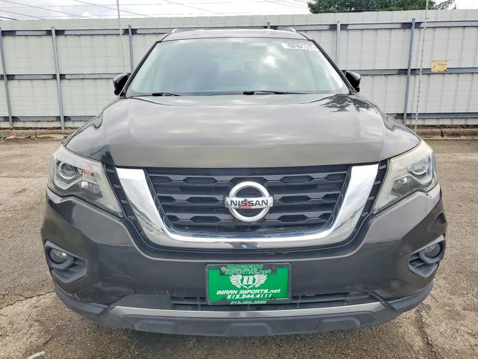 2017 NISSAN PATHFINDER SV  
