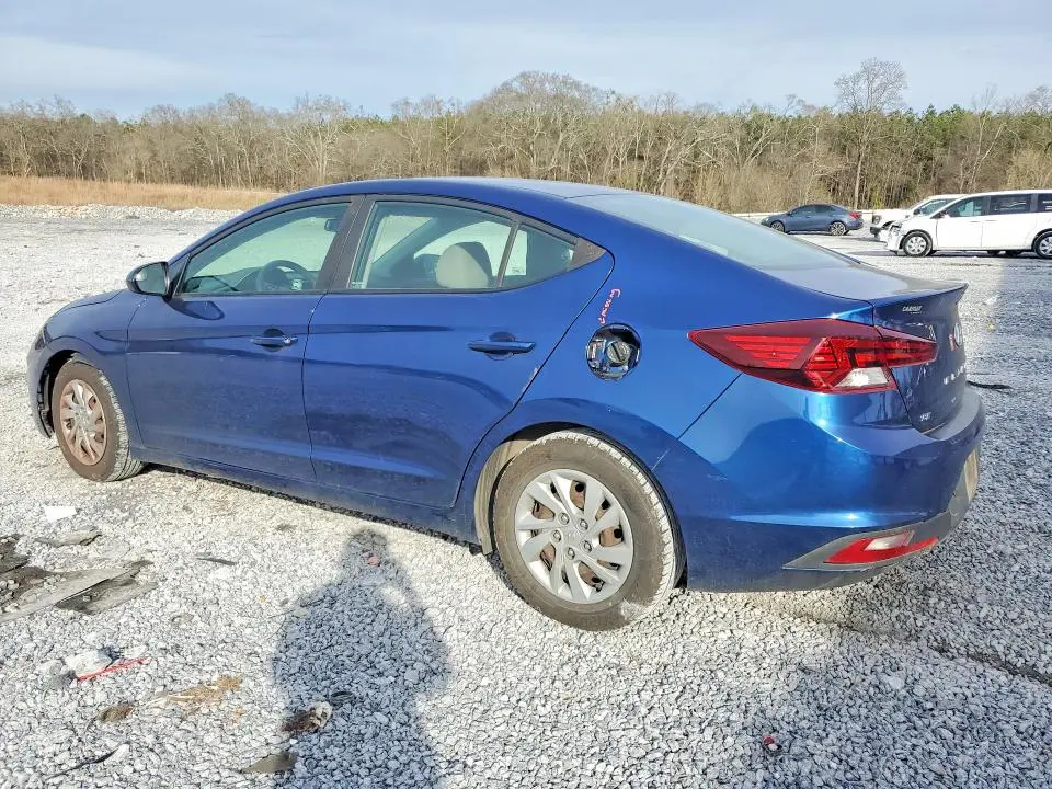 2019 HYUNDAI ELANTRA SE  