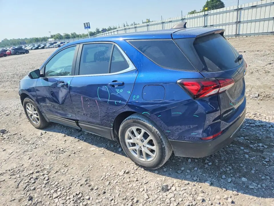 2022 CHEVROLET EQUINOX LT  
