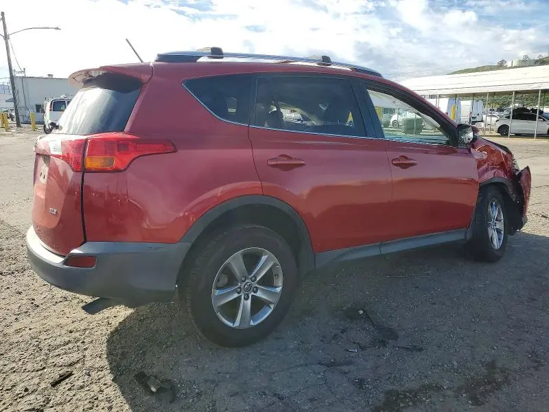 2015 TOYOTA RAV4 XLE  