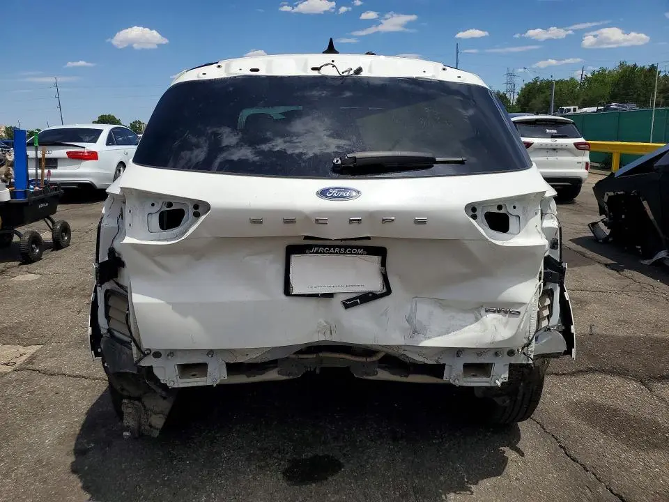 2024 FORD ESCAPE ST LINE  