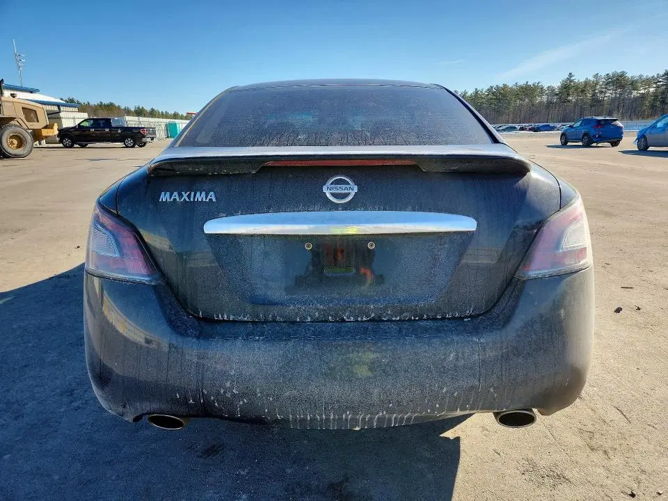 2012 NISSAN MAXIMA S  