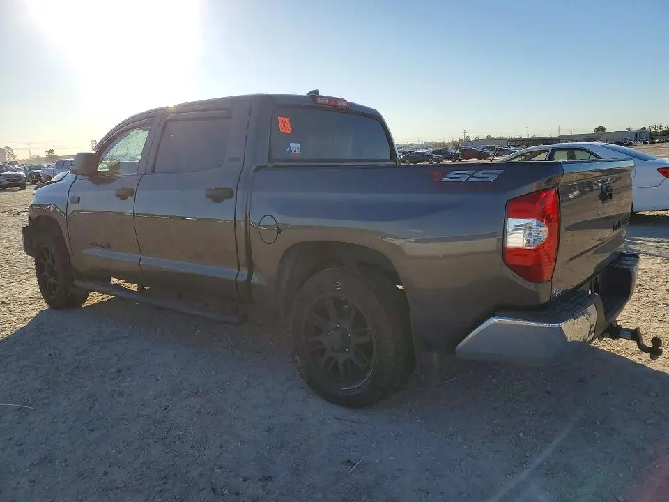 2021 TOYOTA TUNDRA CREWMAX SR5  