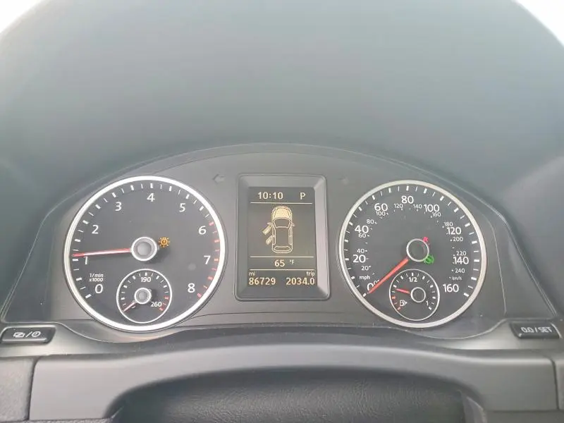 2017 VOLKSWAGEN TIGUAN WOLFSBURG  