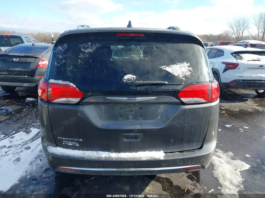 2018 CHRYSLER PACIFICA TOURING L