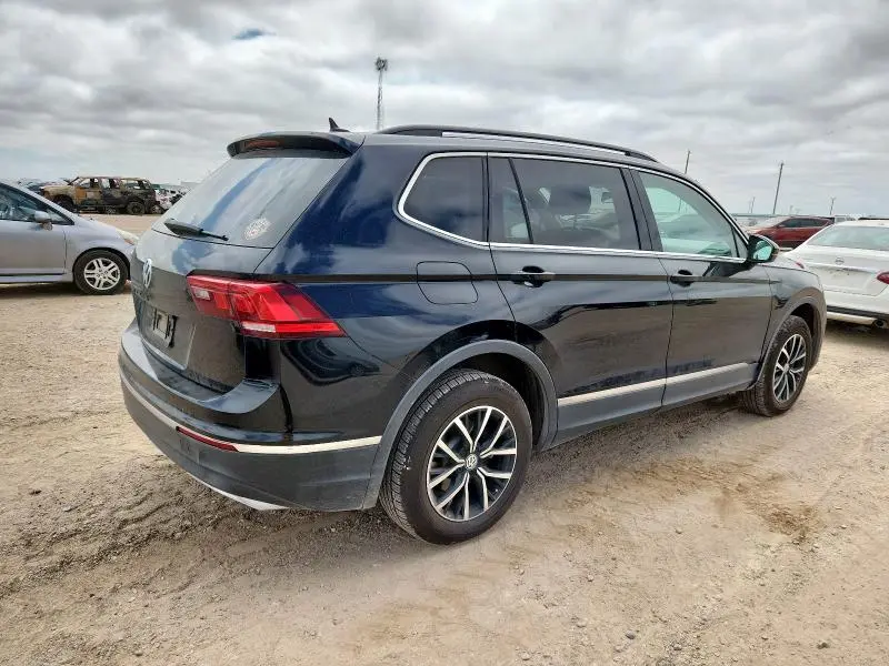 2021 VOLKSWAGEN TIGUAN SE  
