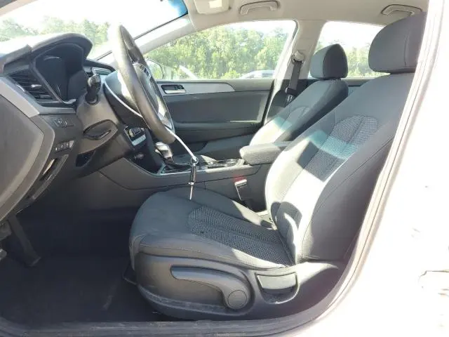 2019 HYUNDAI SONATA SE  