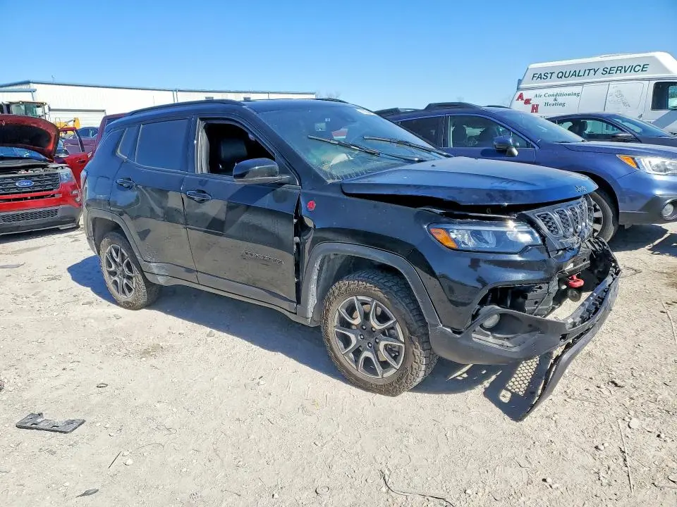 2024 JEEP COMPASS TRAILHAWK  