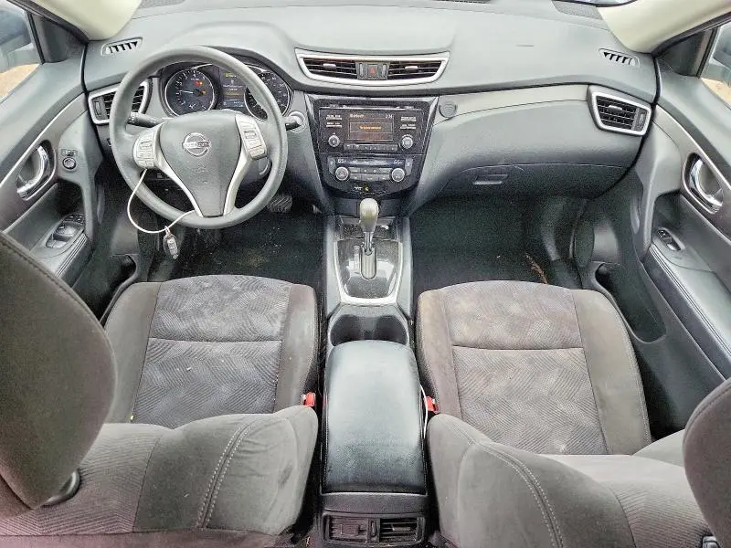 2015 NISSAN ROGUE SV  