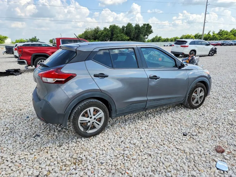2020 NISSAN KICKS S  