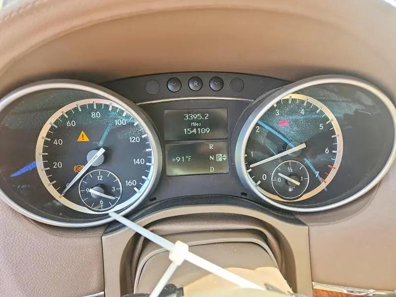 2011 MERCEDES-BENZ GL 550 4MATIC  
