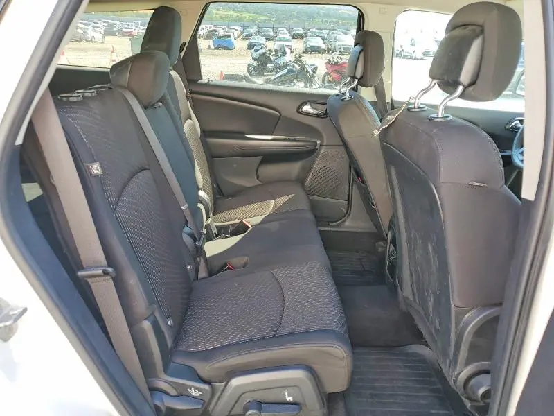 2015 DODGE JOURNEY SXT  