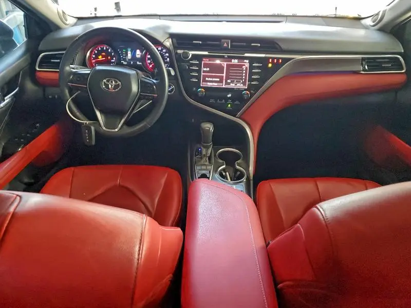 2018 TOYOTA CAMRY XSE  