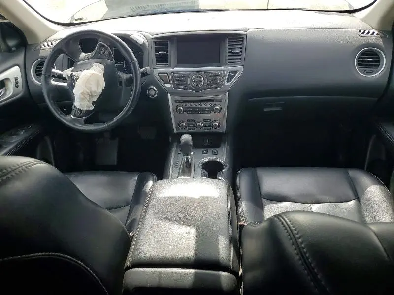 2019 NISSAN PATHFINDER SL  