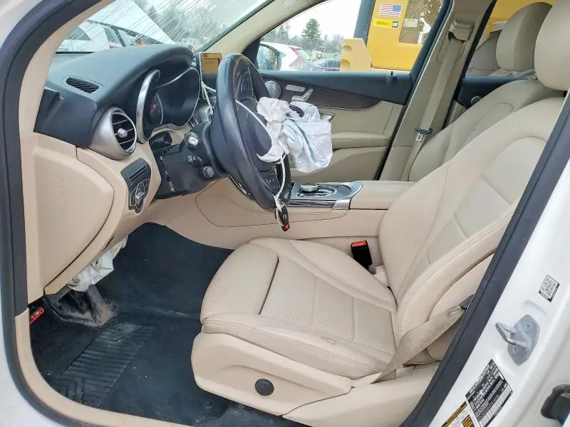 2019 MERCEDES-BENZ GLC 350E  