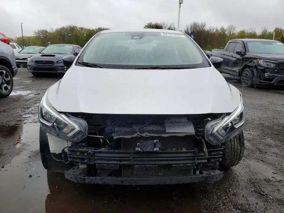 2021 NISSAN VERSA S  