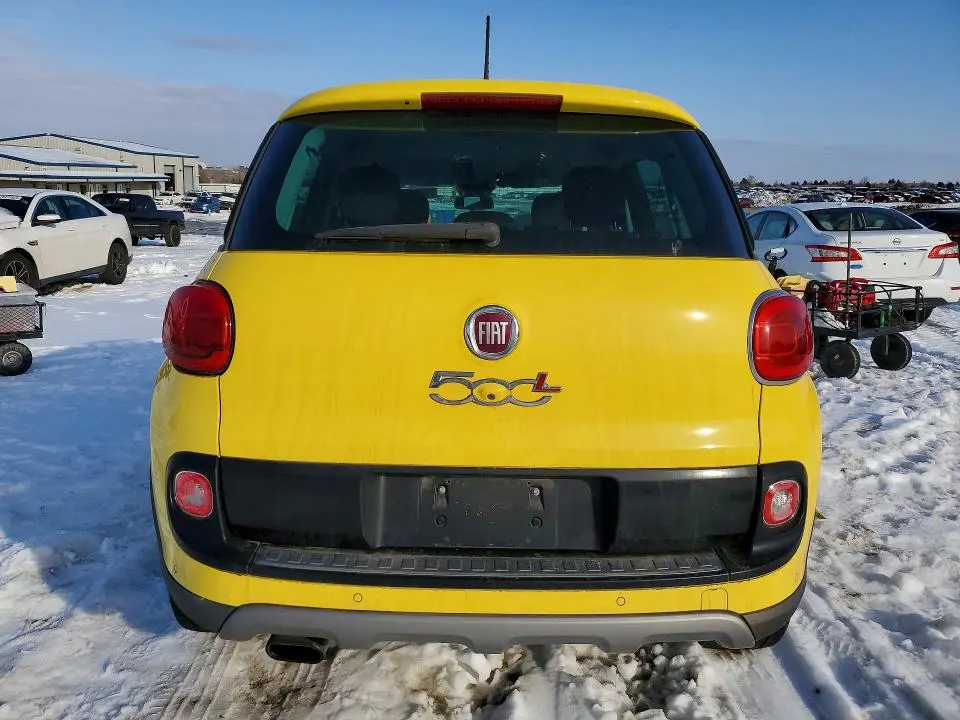2014 FIAT 500L TREKKING  
