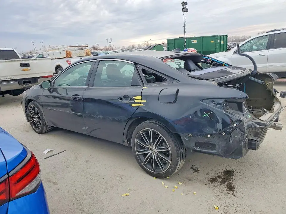 2019 TOYOTA AVALON TOURING  
