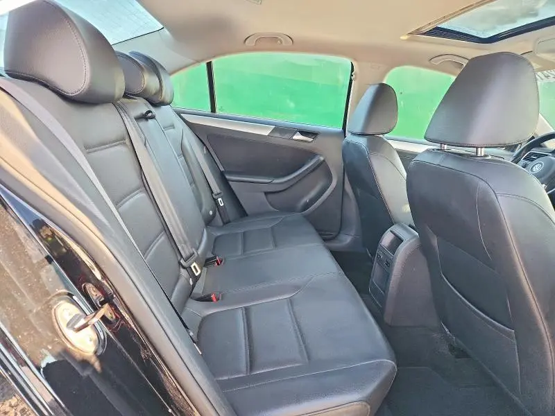 2014 VOLKSWAGEN JETTA SE  