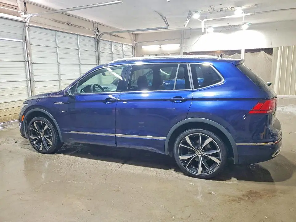 2024 VOLKSWAGEN TIGUAN SEL R-LINE BLACK  
