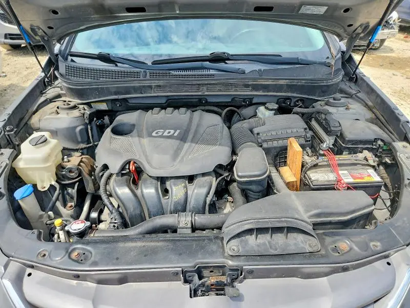 2012 HYUNDAI SONATA GLS  