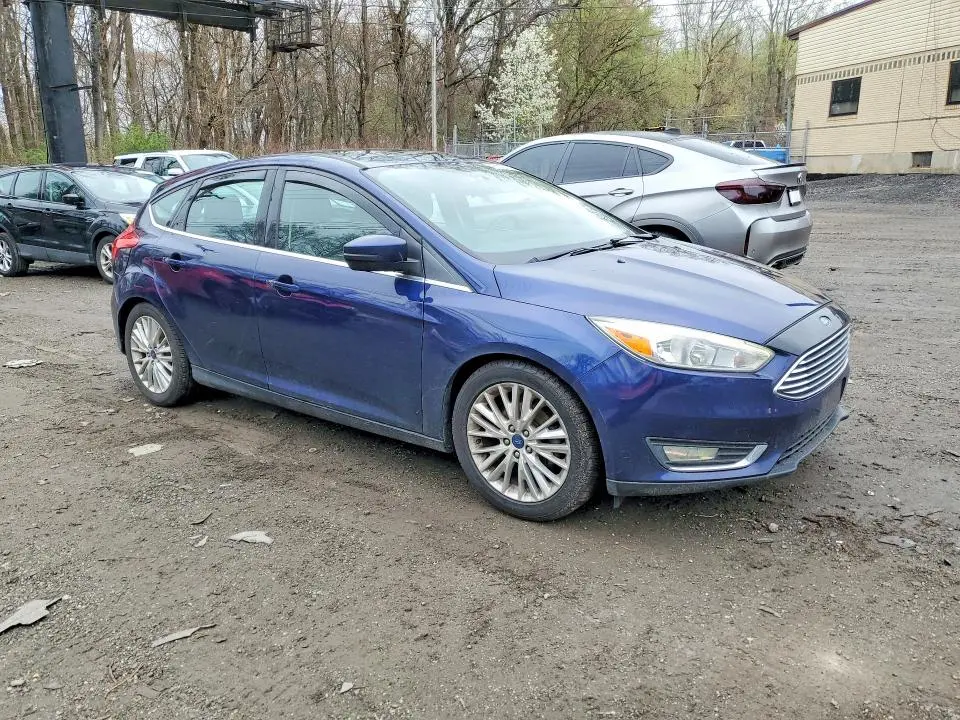 2017 FORD FOCUS TITANIUM  