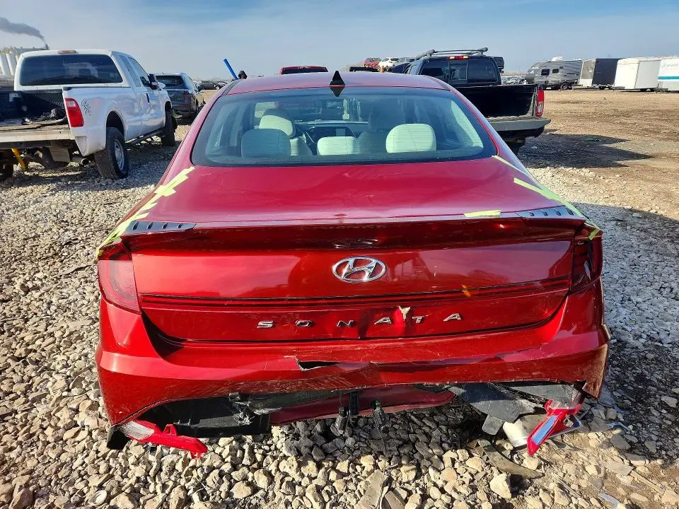 2023 HYUNDAI SONATA SEL  