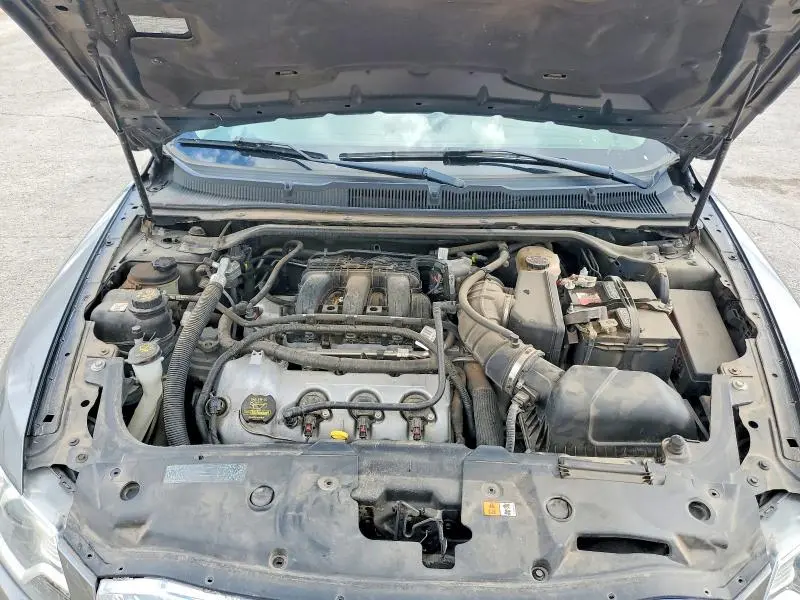 2011 FORD TAURUS SEL  