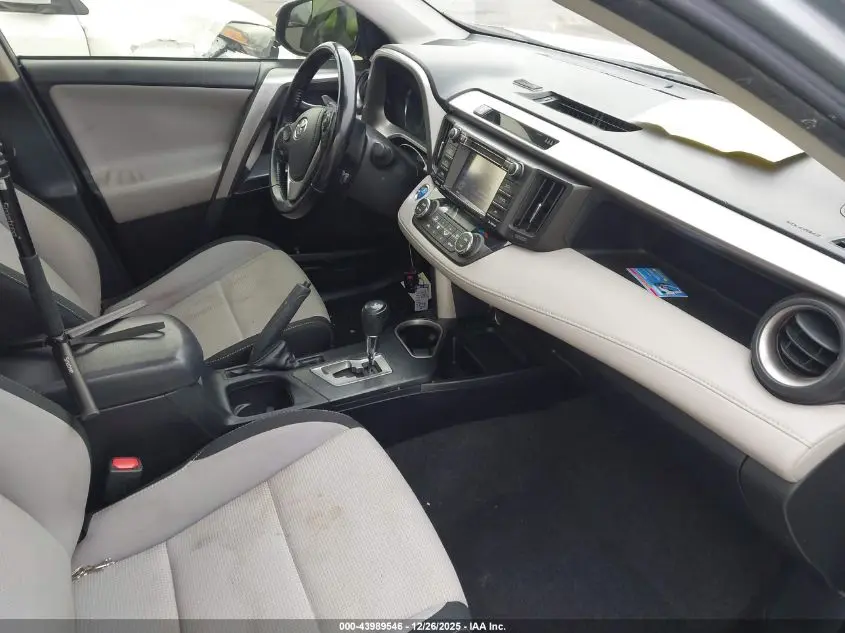 2017 TOYOTA RAV4 HYBRID XLE