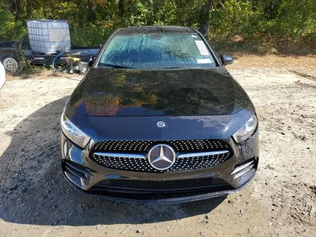 2019 MERCEDES-BENZ A 220 4MATIC  