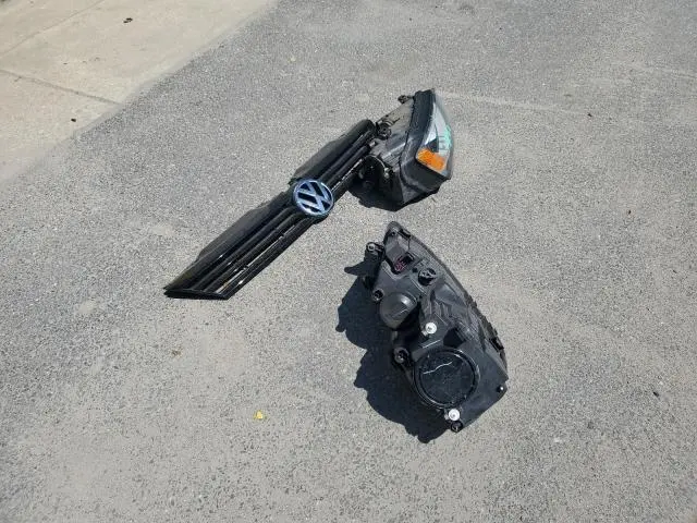 2014 VOLKSWAGEN JETTA SE  