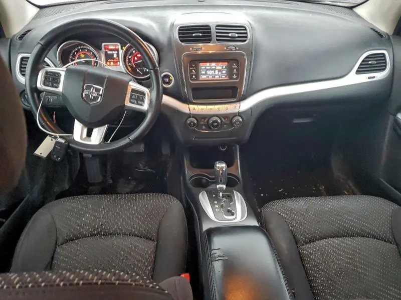 2015 DODGE JOURNEY SE  