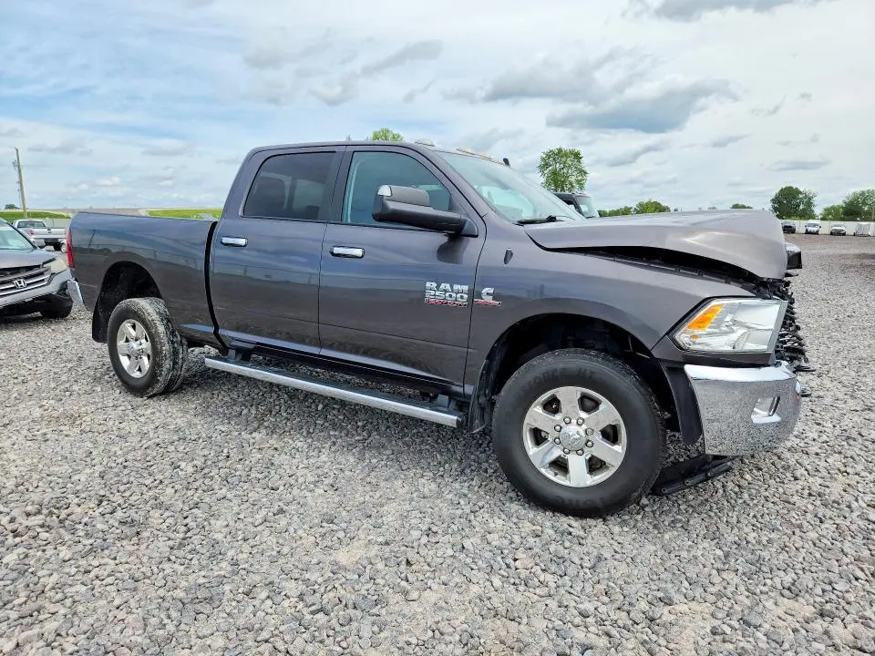 2015 RAM 2500 SLT  
