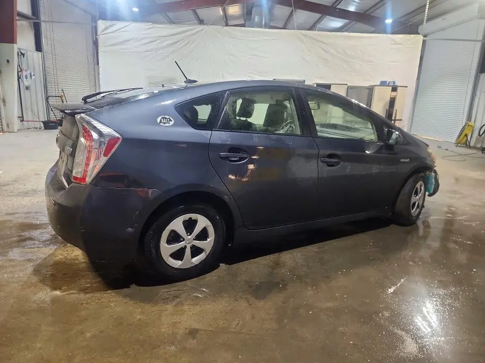 2014 TOYOTA PRIUS FOUR  