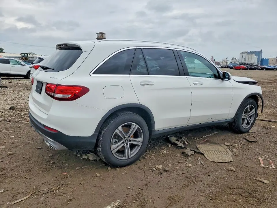 2018 MERCEDES-BENZ GLC 300 4MATIC  